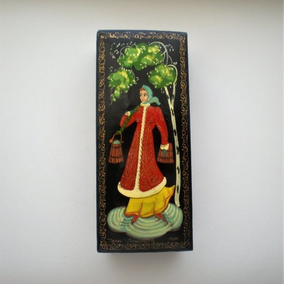 Vintage Russian USSR Signed PALEKH PALEH ПАЛЕХ Lacquer Jewelry Trinket Box - Picture 1 of 10